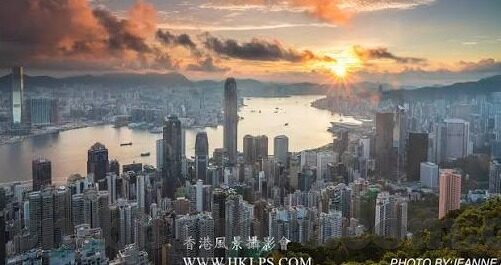 打开足球足球比分-打开足球世界之门，从足球比分中窥见无限精彩